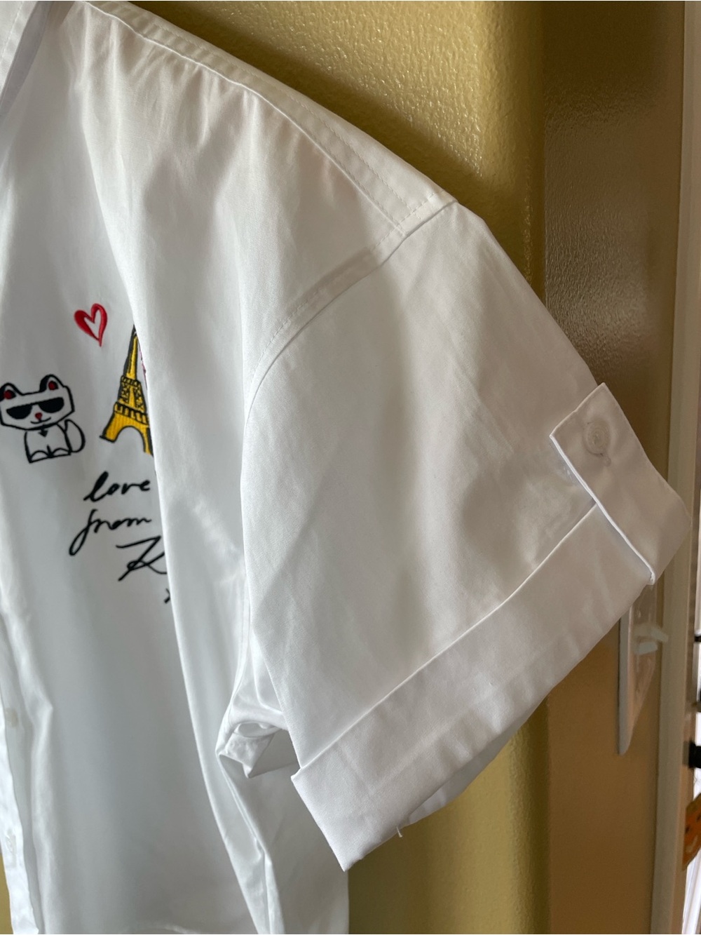 BWT Karl Lagerfeld White Embroidered Short-Sleeve Shirt. Price Is firm - Picture 8 of 12